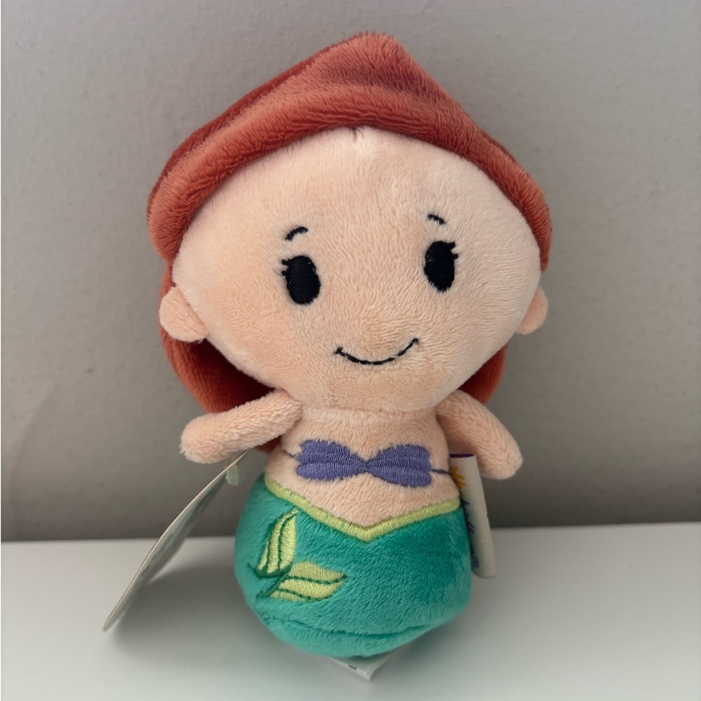 The little mermaid “Ariel” itty bitty plush